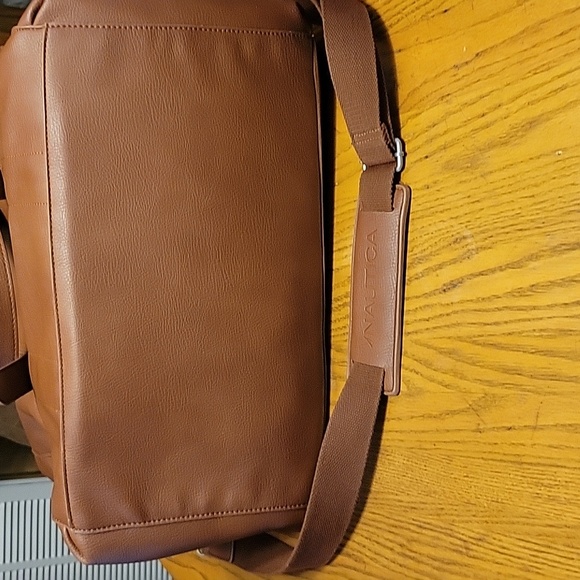 NAUTICA WEEKENDER BAG - Picture 7 of 8